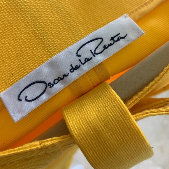 OSCAR DE LA RENTA Suit Jacket in Yellow. Small - Picture 3 of 3